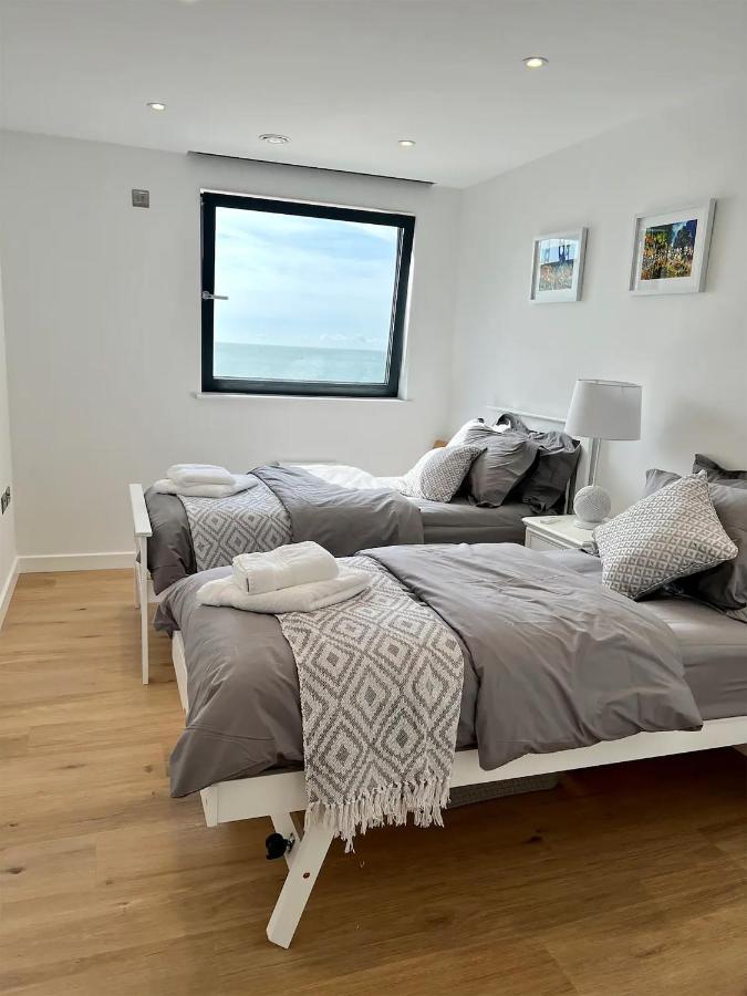 Sohot Stays Royal Sands Seaview Apt Free Parking Sleeps 4 ラムズゲート エクステリア 写真