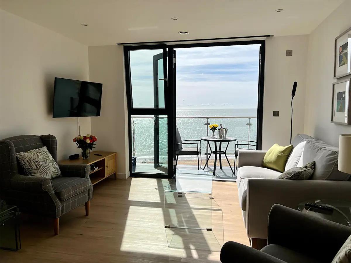 Sohot Stays Royal Sands Seaview Apt Free Parking Sleeps 4 ラムズゲート エクステリア 写真