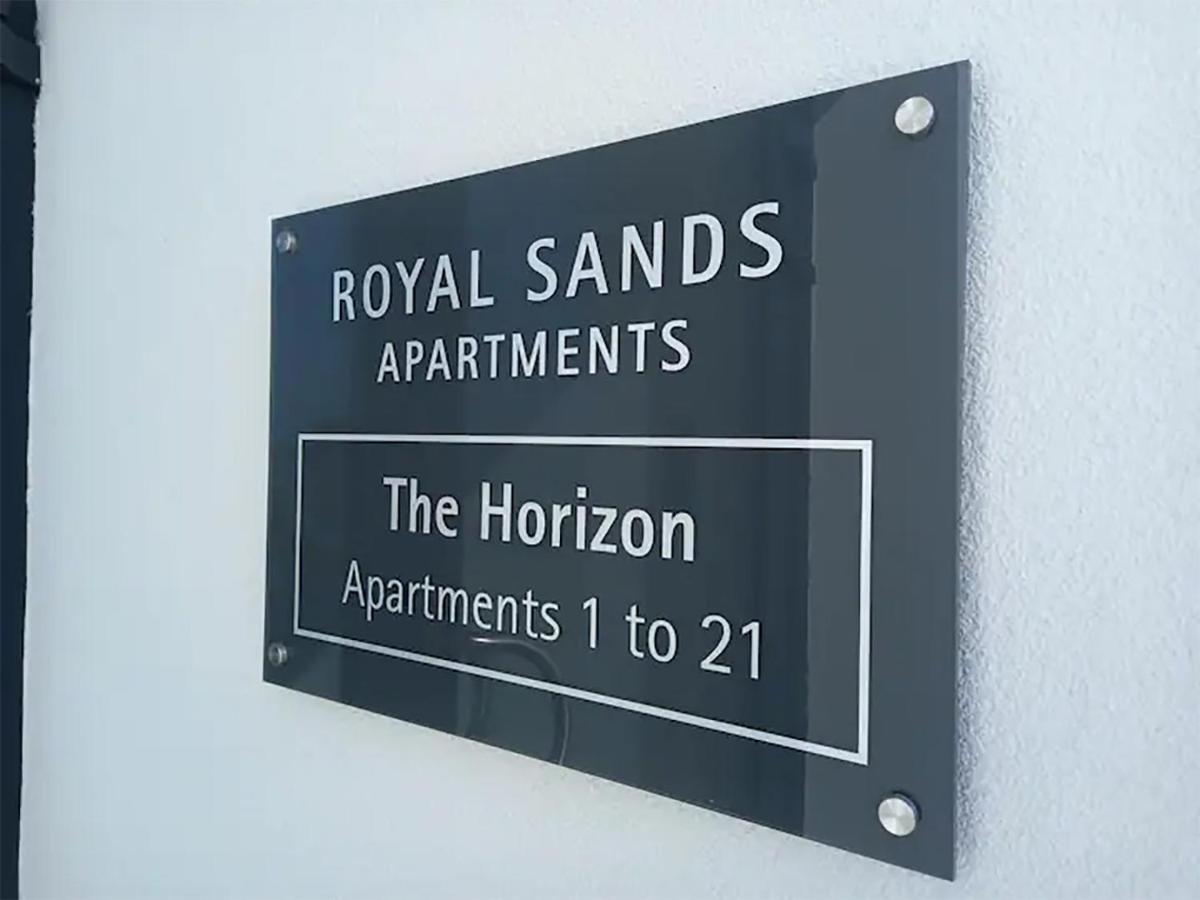 Sohot Stays Royal Sands Seaview Apt Free Parking Sleeps 4 ラムズゲート エクステリア 写真