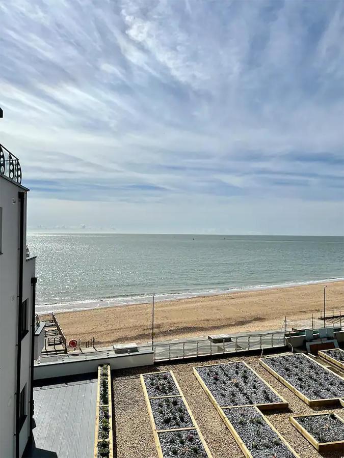 Sohot Stays Royal Sands Seaview Apt Free Parking Sleeps 4 ラムズゲート エクステリア 写真