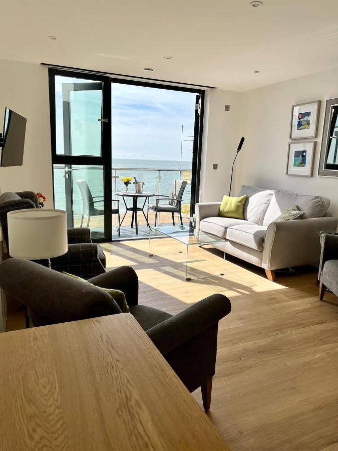 Sohot Stays Royal Sands Seaview Apt Free Parking Sleeps 4 ラムズゲート エクステリア 写真